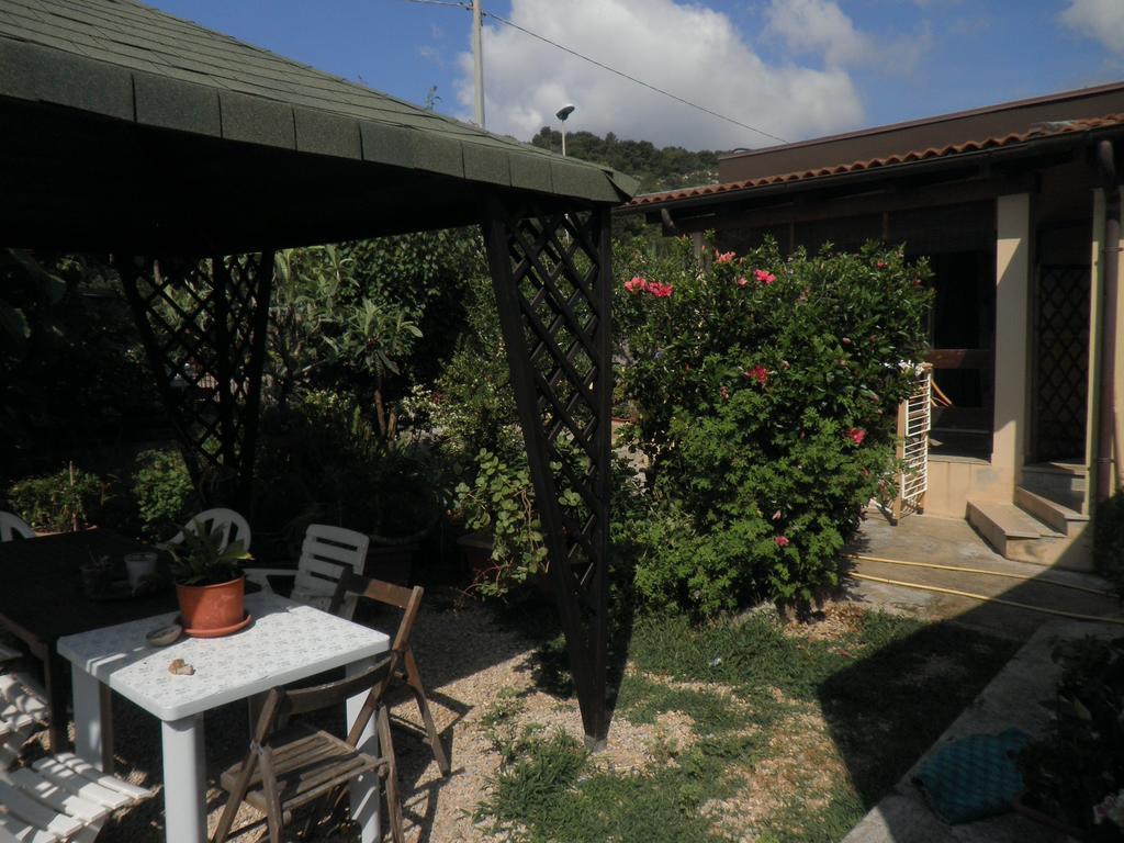 פרטיליה Appartamenti By The Hill חדר תמונה